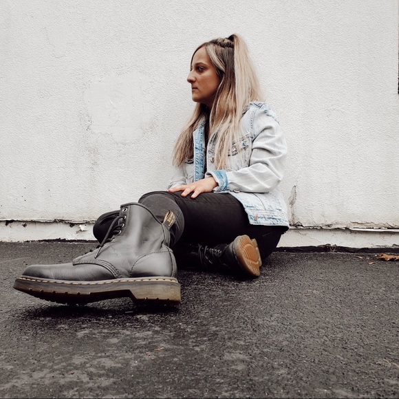 Meet your Posher, Evan - Picture 4 of 5